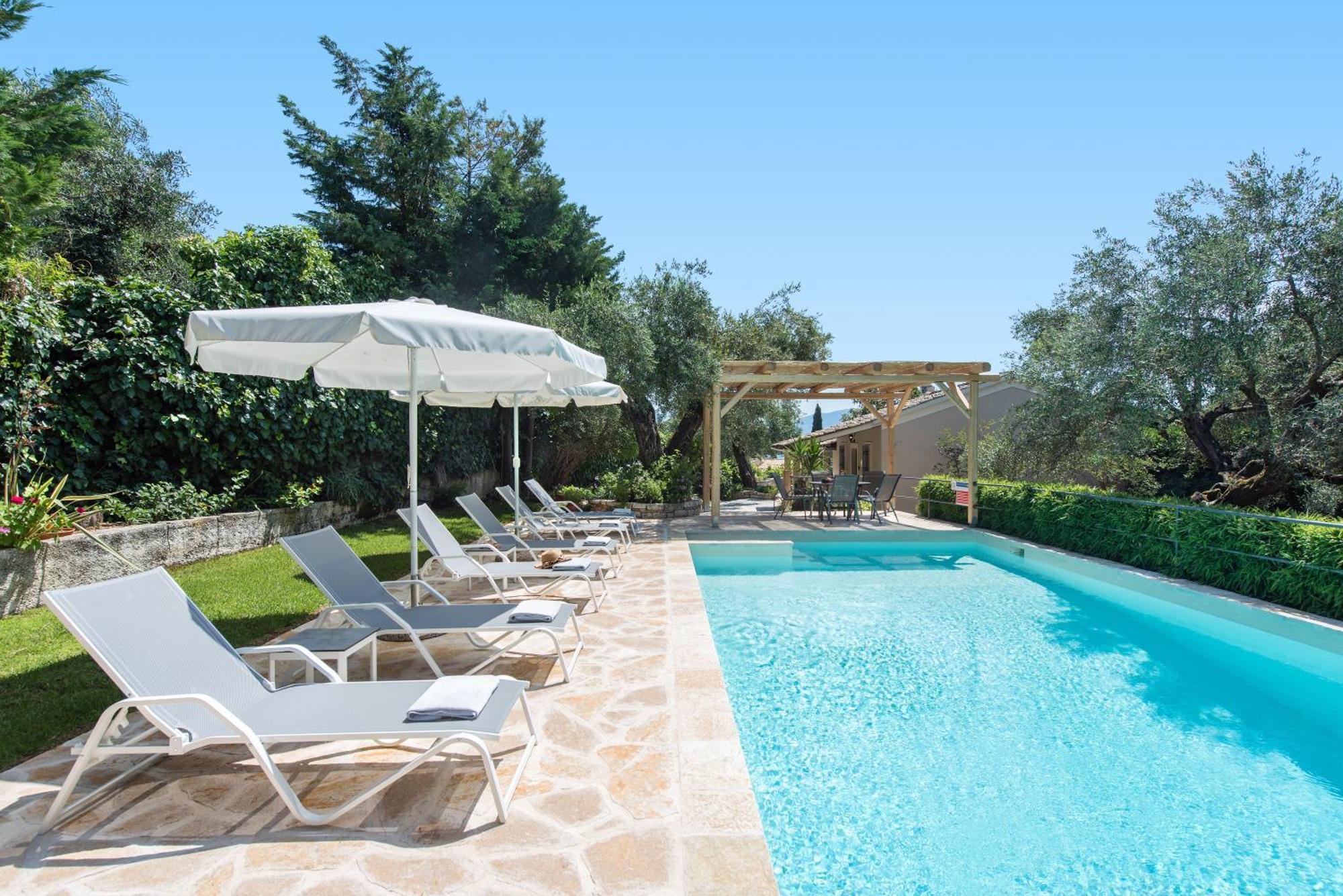 Villa Apleton คัสซิโอปี ภายนอก รูปภาพ