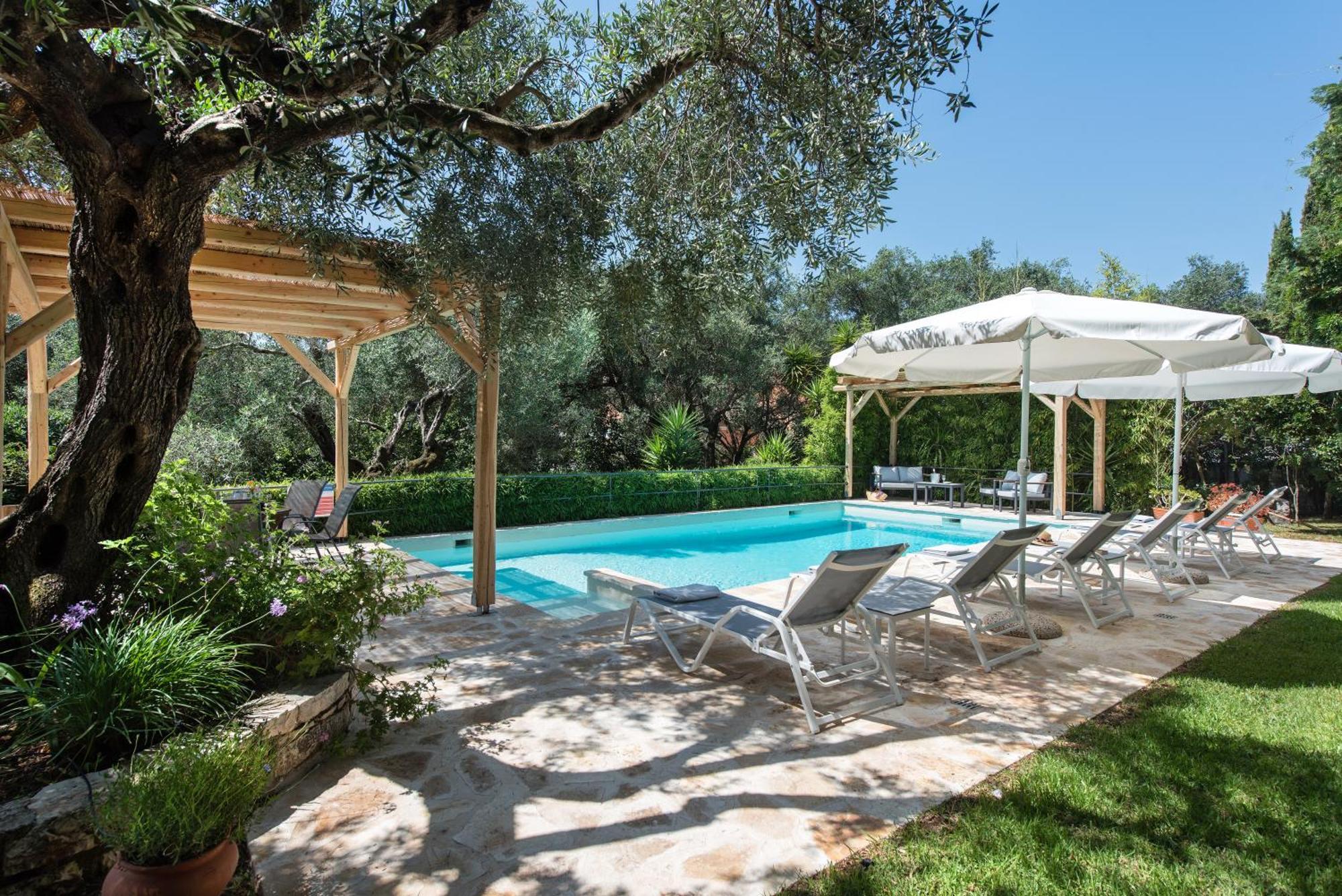 Villa Apleton คัสซิโอปี ภายนอก รูปภาพ